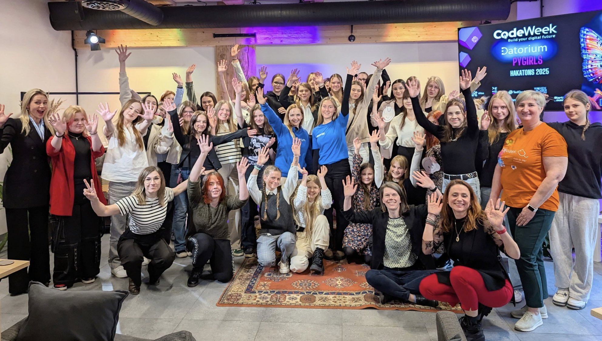 Hello Future Hackathon – Girls in Latvia