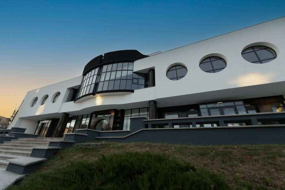 Biblioteca Municipala „Radu Rosetti” Onesti
